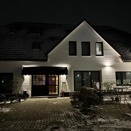 Rademacher ホテル